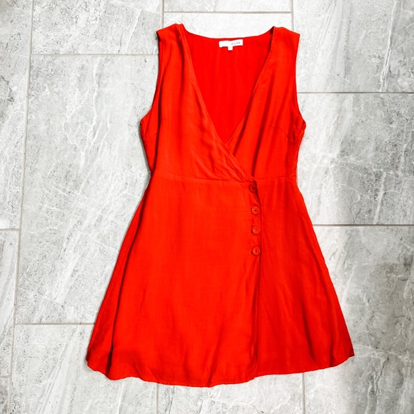 Honey Belle Red Short Sleeve Wrap Mini Dress Size Medium - Picture 4 of 9